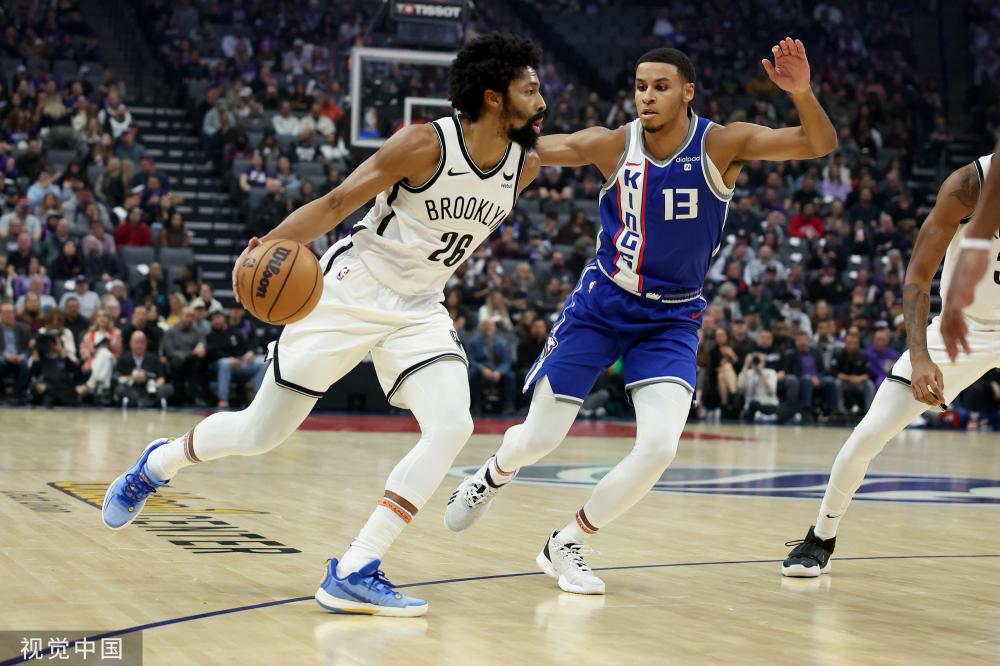 詹姆斯作为 詹姆斯作为