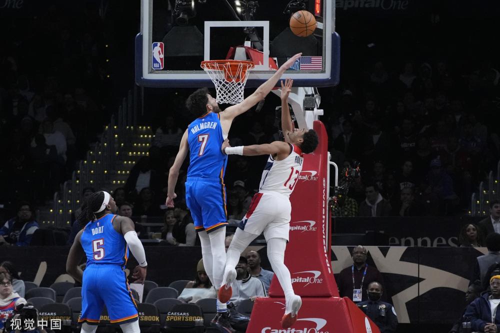 发布会上强 发布会上强